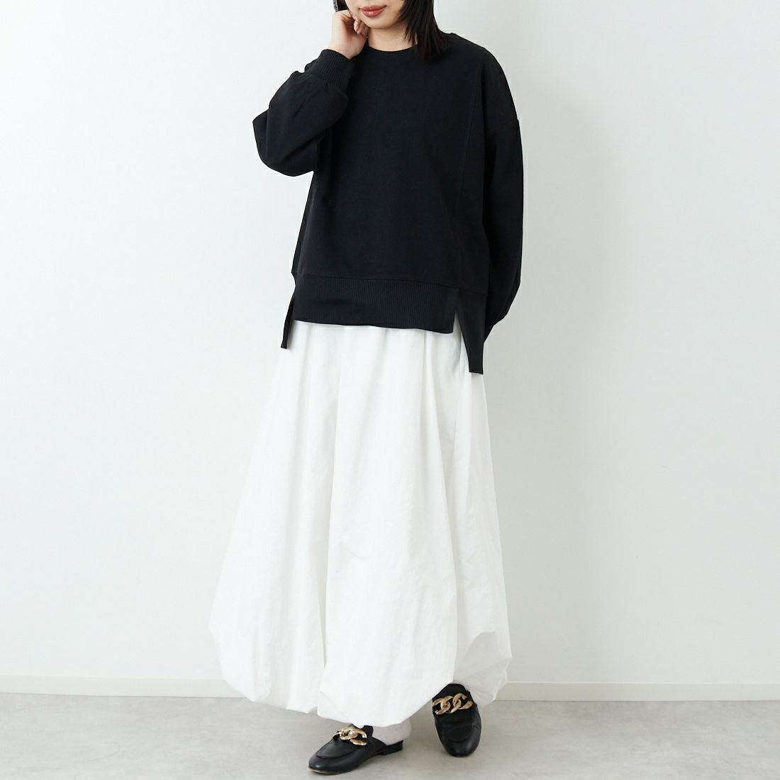 Jf Ready Made [ジェイエフレディメイド] 圧縮起毛サイド切替プルオーバー [3225750] ﾌﾞﾗｯｸ &&モデル身長：162cm 着用サイズ：F&&