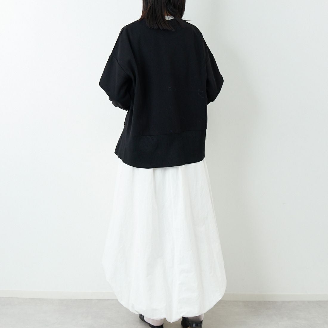 Jf Ready Made [ジェイエフレディメイド] 圧縮起毛サイド切替プルオーバー [3225750] ﾌﾞﾗｯｸ &&モデル身長：162cm 着用サイズ：F&&