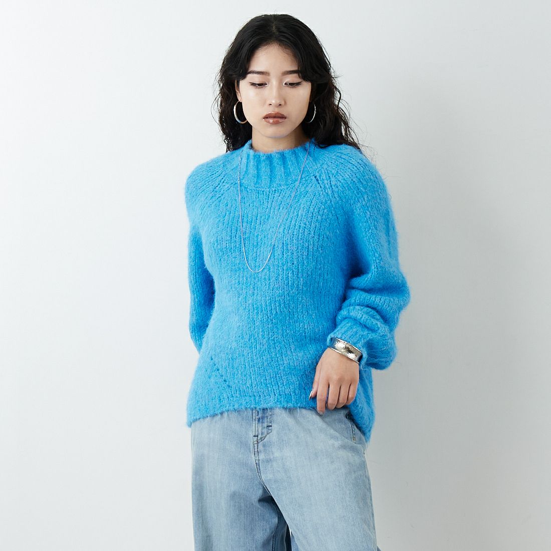 Jf Ready Made [ジェイエフレディメイド] 圧縮起毛ワイドネックプルオーバー [3225466] ﾌﾞﾙｰ &&モデル身長：162cm 着用サイズ：F&&