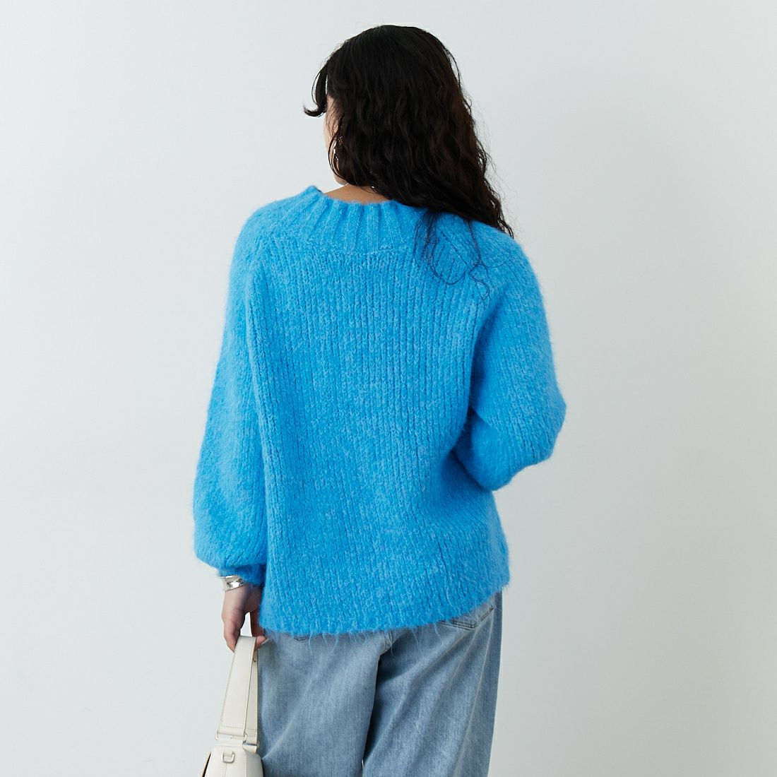 Jf Ready Made [ジェイエフレディメイド] 圧縮起毛ワイドネックプルオーバー [3225466] ﾌﾞﾙｰ &&モデル身長：162cm 着用サイズ：F&&