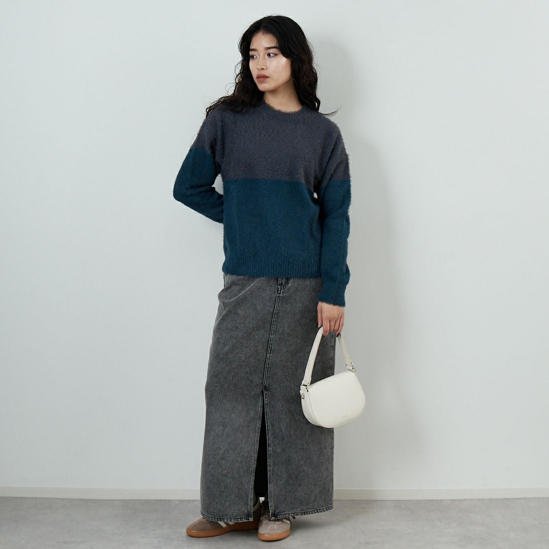 Jf Ready Made [ジェイエフレディメイド] シャギーツートンクルーネックニット [725807]CHR/GRN &&モデル身長：162cm 着用サイズ：F&&