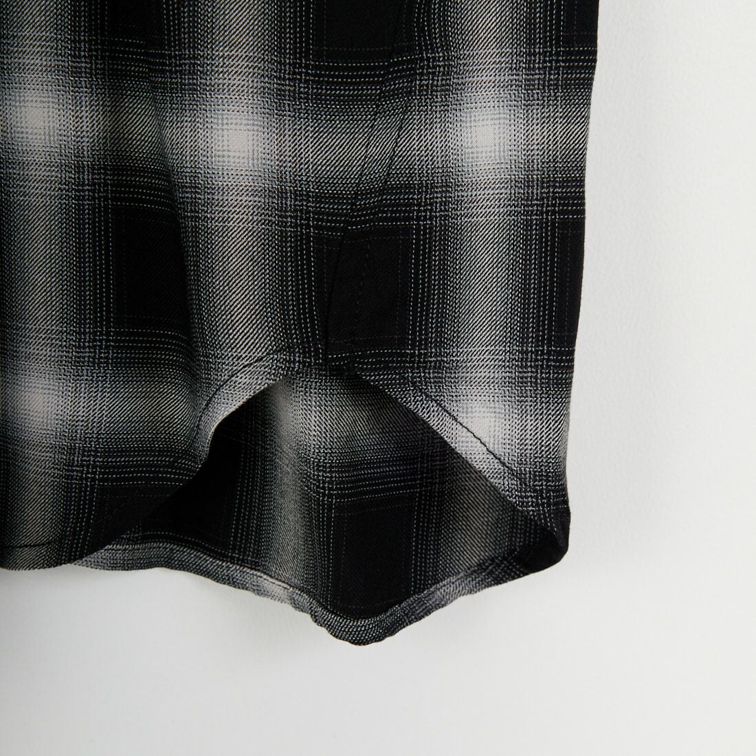 emmi [エミ] チェックオーバーシャツ [13WFB254049] BLK