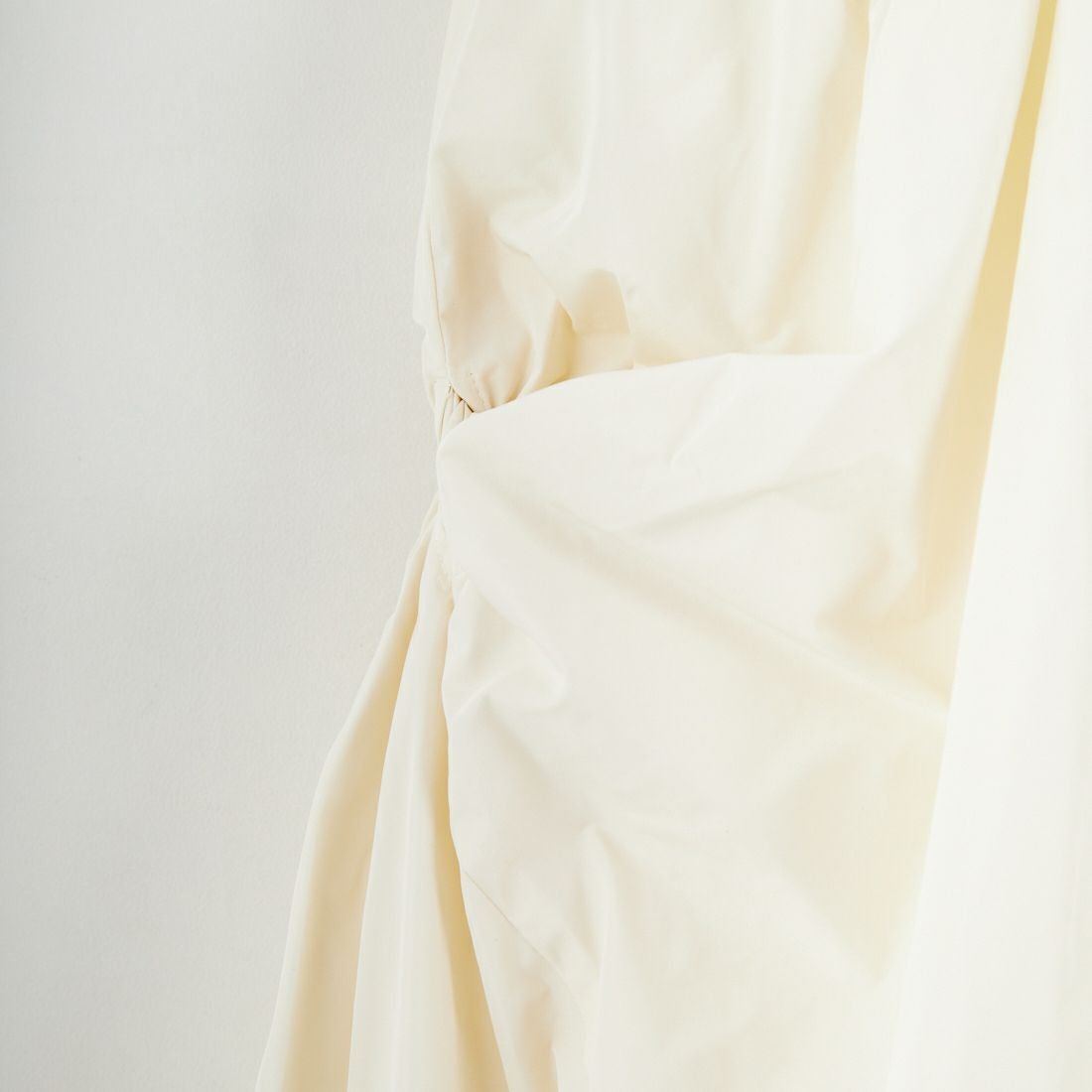 emmi [エミ] ツイストバルーンスカート [13WFS255054] IVR