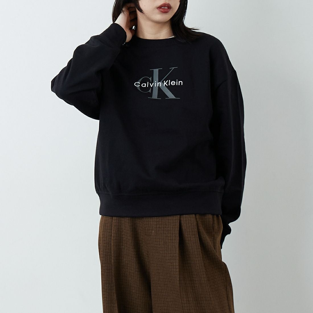 UB1&&モデル身長：162cm 着用サイズ：F0&&