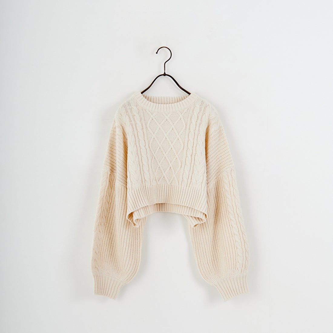 Jf Ready Made [ジェイエフレディメイド] ケーブル編みショート丈クルーネックニット [124803]BEIGE