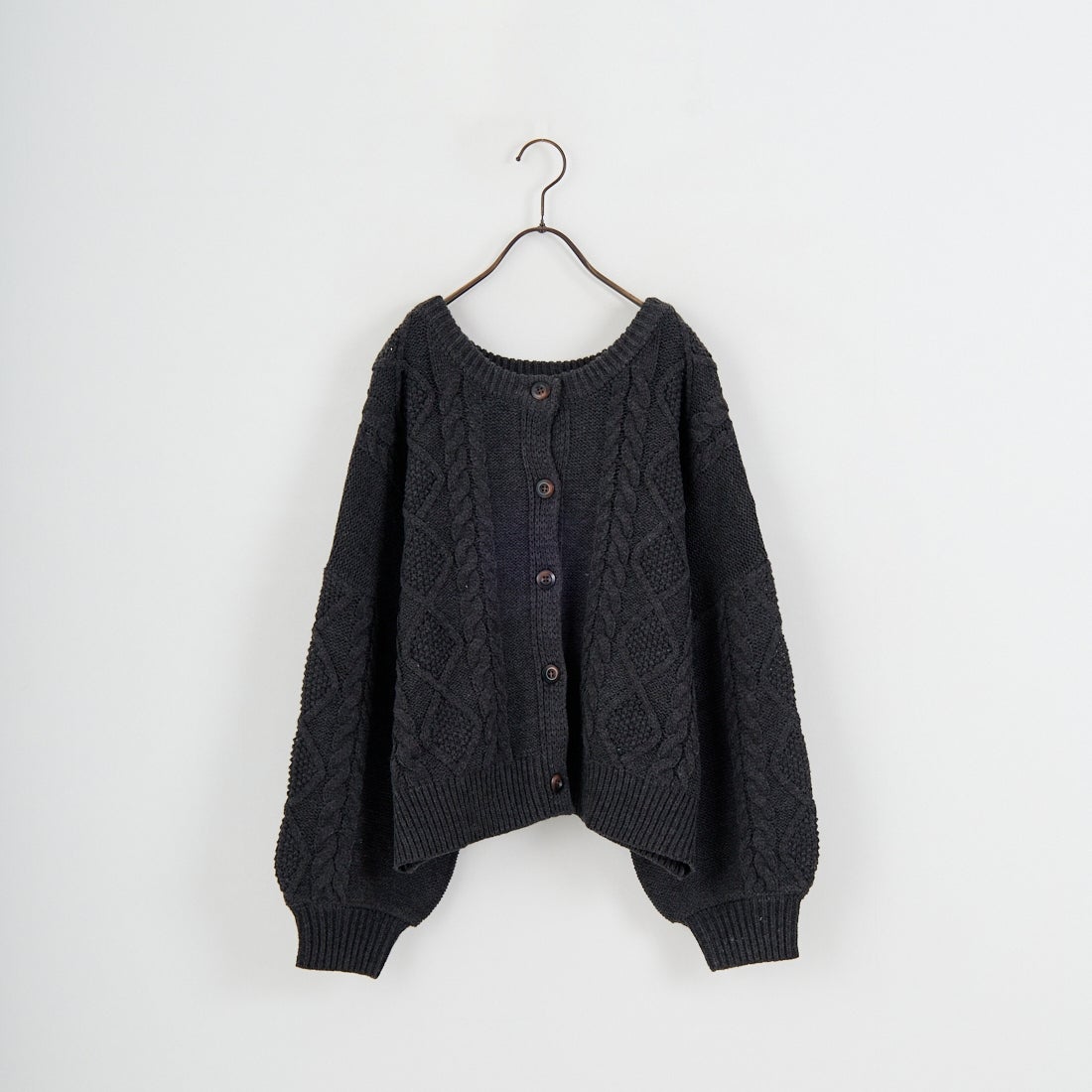 Jf Ready Made [ジェイエフレディメイド] 2WAYケーブル編みショート丈クルーネックカーディガン [123805] CHARCOAL