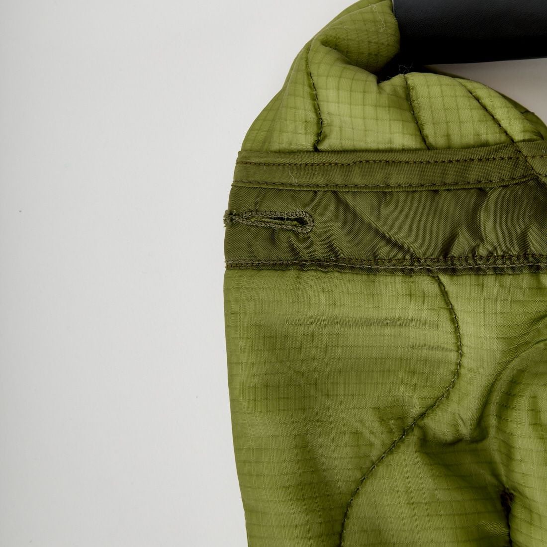 THRIFTY LOOK [スリフティールック] トライアングルスモールトートバッグ [TL25S021] OLIVE