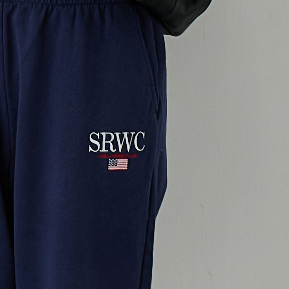 Sporty&Rich [スポーティアンドリッチ] ノーティカル刺繍ワイドスウェットパンツ [PA05563177] D.NAVY &&モデル身長：162cm 着用サイズ：S&&