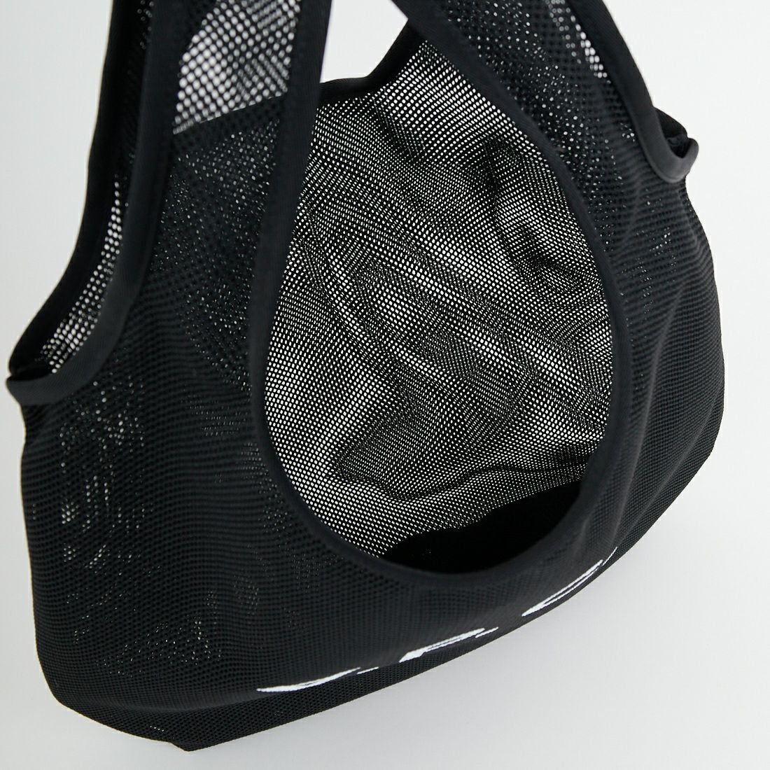 A.P.C. [アー・ペー・セー] Rebound メッシュショッピングバッグ [REBOUND-MESH] 99 NOIR