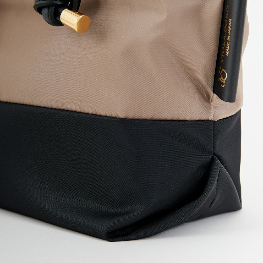 VIOLAd'ORO [ヴィオラドーロ] BIANCA ナイロントートバッグ [V-2249] TAUPE/BLK