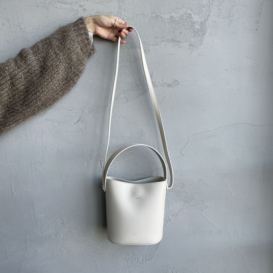 YAHKI [ヤーキ] フェイクレザークロスボディバッグ [YH-770] IVORY