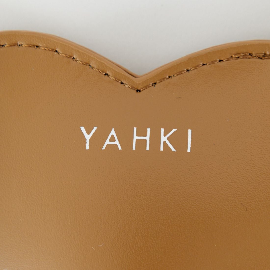 YAHKI [ヤーキ] ハートレザーマルチケース [YH-640C] TABACO