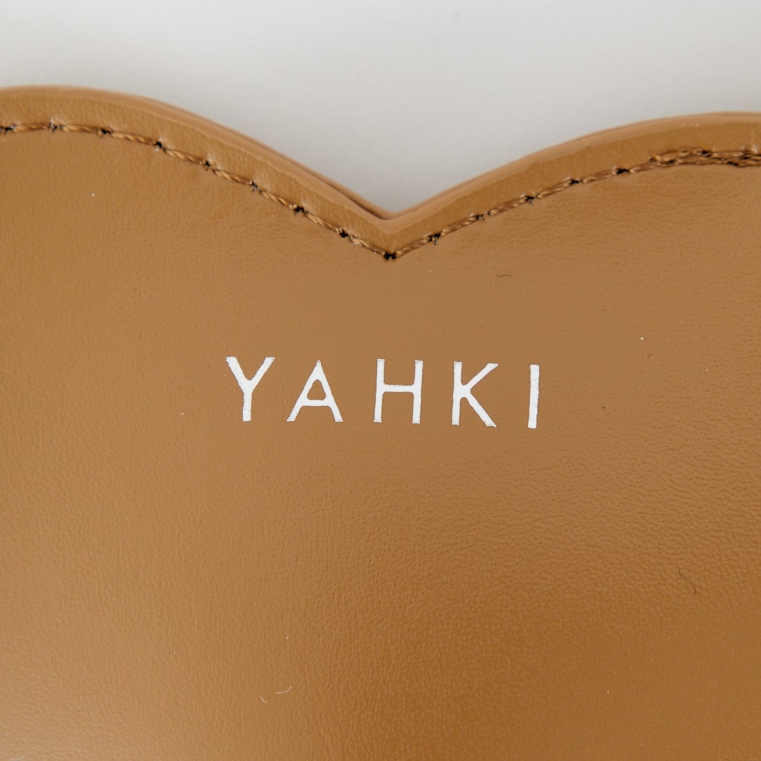 YAHKI [ヤーキ] ハートレザーマルチケース [YH-640C] TABACO