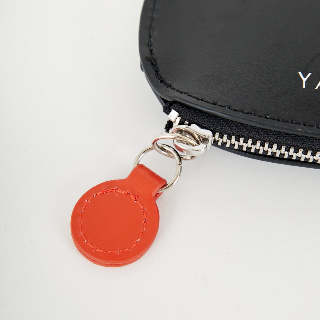 YAHKI [ヤーキ] キャットレザーマルチケース [YH-678C] BLACK