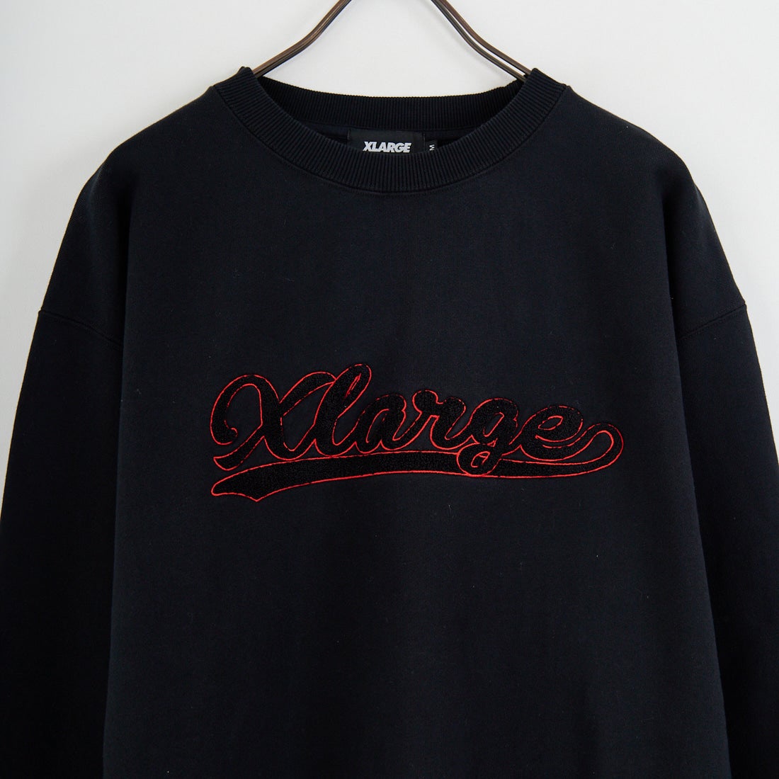 XLARGE [エクストララージ] シェニールロゴ クルーネックスウェット [101254012018] BLACK