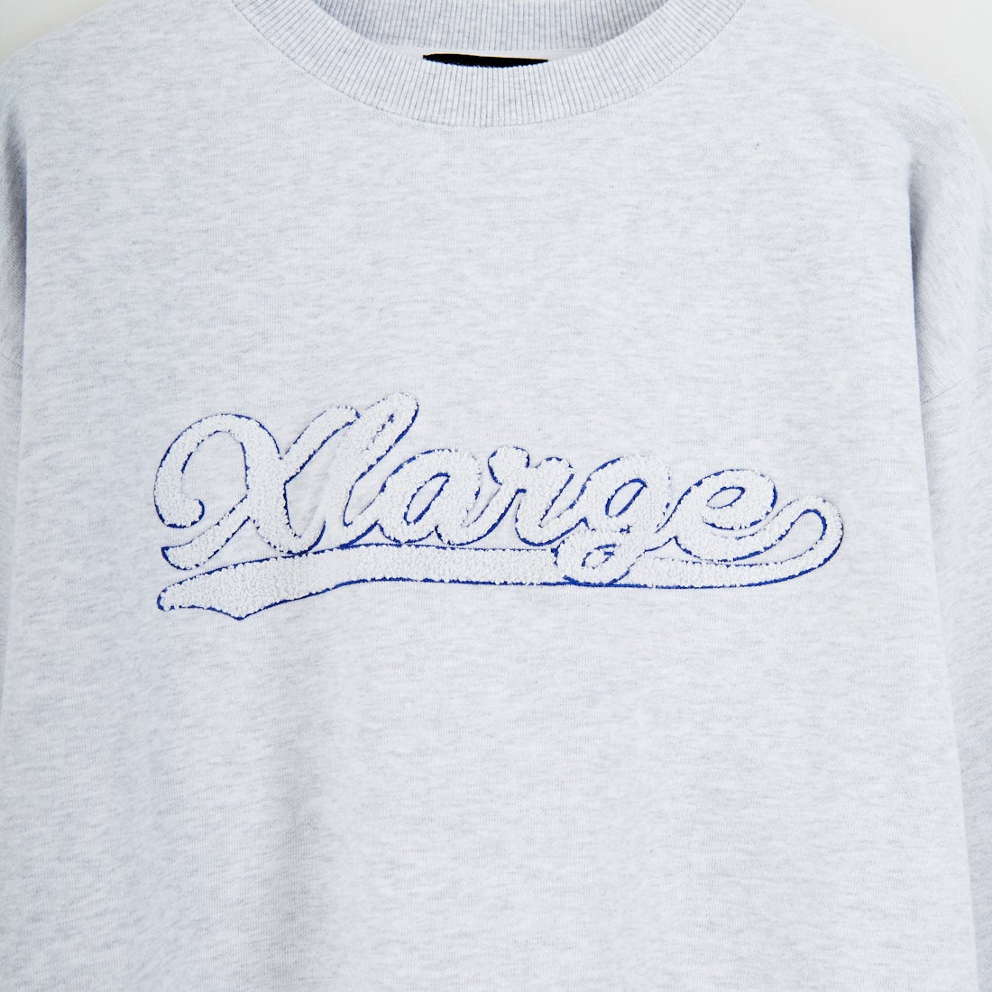 XLARGE [エクストララージ] シェニールロゴ クルーネックスウェット [101254012018] ASH