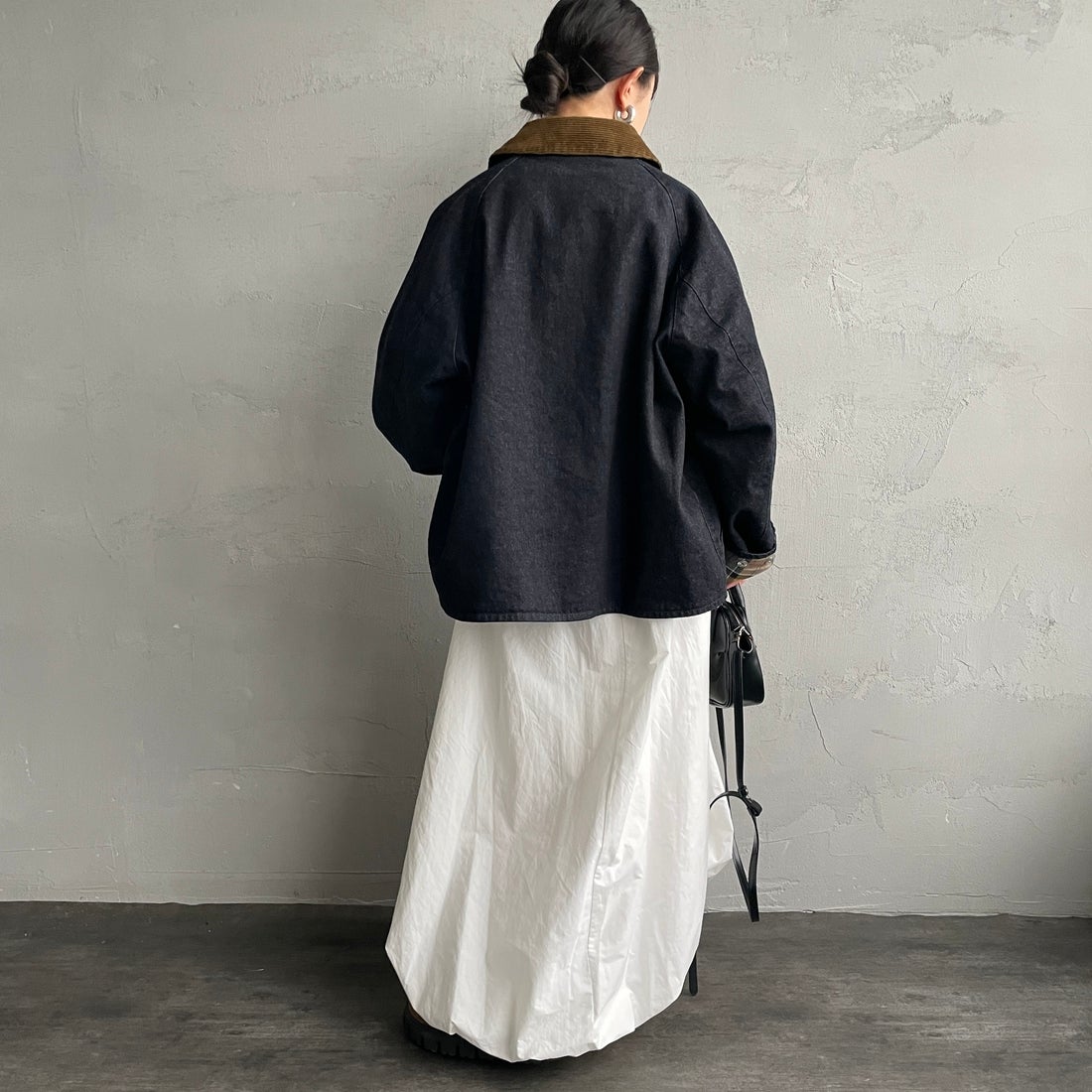 Barbour [バブアー] 別注 BORROWDALE ボロウデイルジャケット [261MCAS237-JF] DENIM &&モデル身長：150cm 着用サイズ：36&&