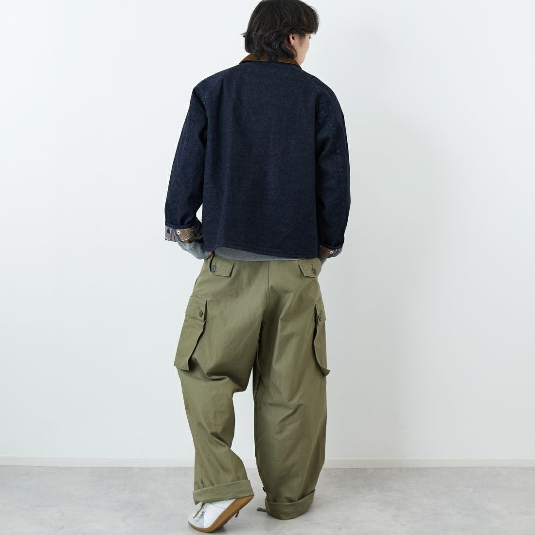 Barbour [バブアー] 別注 BORROWDALE ボロウデイルジャケット [261MCAS237-JF] DENIM &&モデル身長：179cm 着用サイズ：40&&