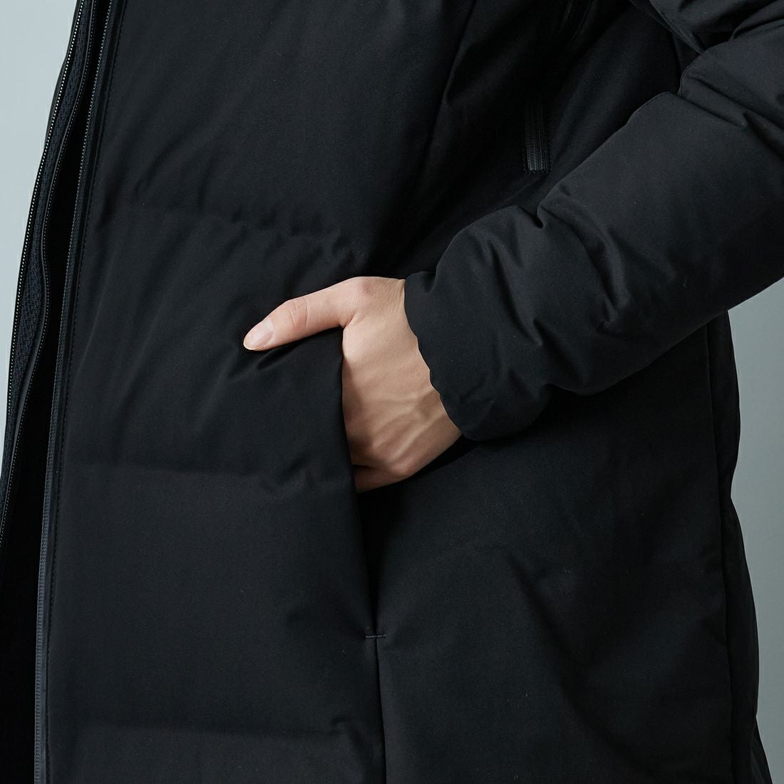 DESCENTE ALLTERRAIN [デサントオルテライン] 水沢ダウン アンカーハーフコート [DU5FDJM3L] BK00