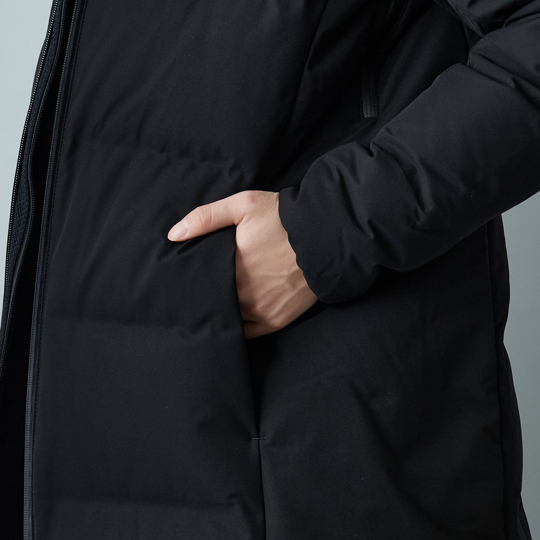 DESCENTE ALLTERRAIN [デサントオルテライン] 水沢ダウン アンカーハーフコート [DU5FDJM3L] BK00