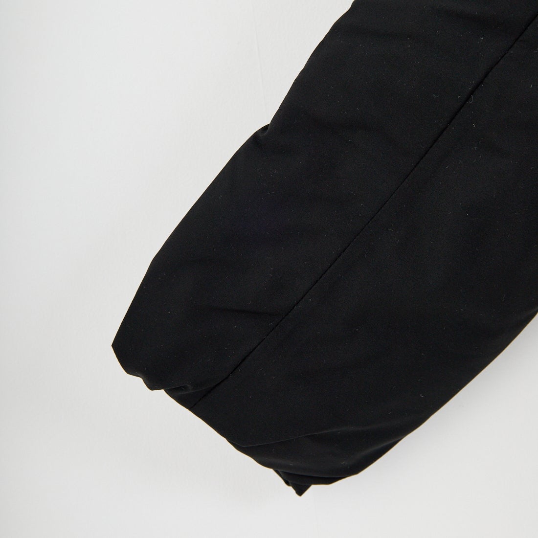 DESCENTE ALLTERRAIN [デサントオルテライン] 水沢ダウン アンカーハーフコート [DU5FDJM3L] BK00