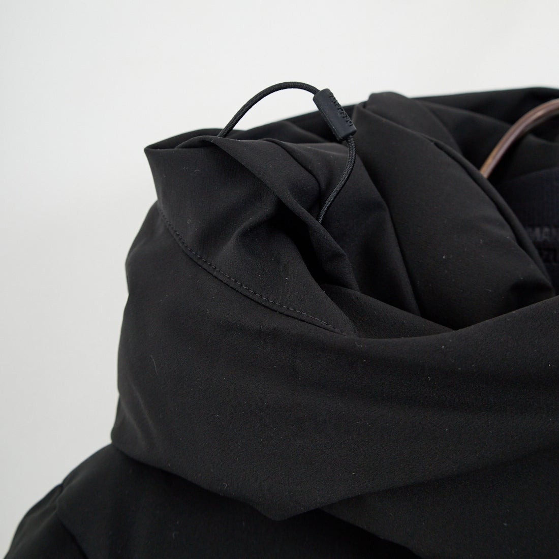 DESCENTE ALLTERRAIN [デサントオルテライン] 水沢ダウン アンカーハーフコート [DU5FDJM3L] BK00