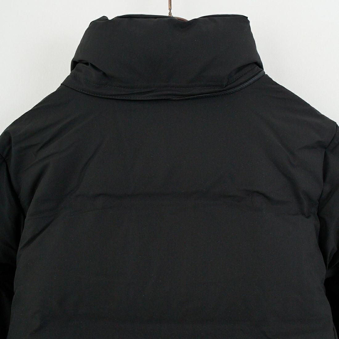 DESCENTE ALLTERRAIN [デサントオルテライン] 水沢ダウン アンカーハーフコート [DU5FDJM3L] BK00