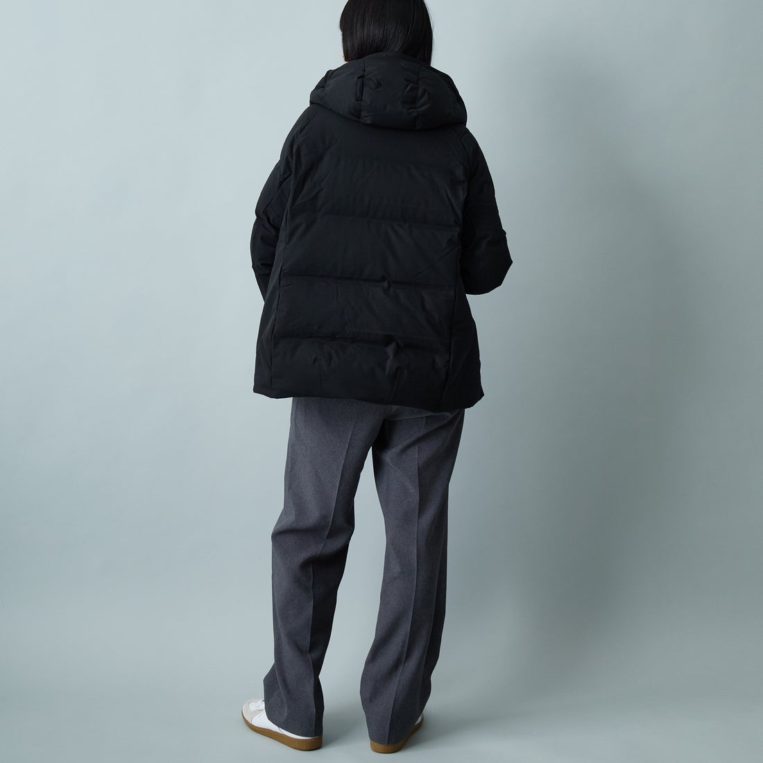 DESCENTE ALLTERRAIN [デサントオルテライン] 水沢ダウン マウンテニア [DU5FDJM1L] BK00 &&モデル身長：162cm 着用サイズ：M&&