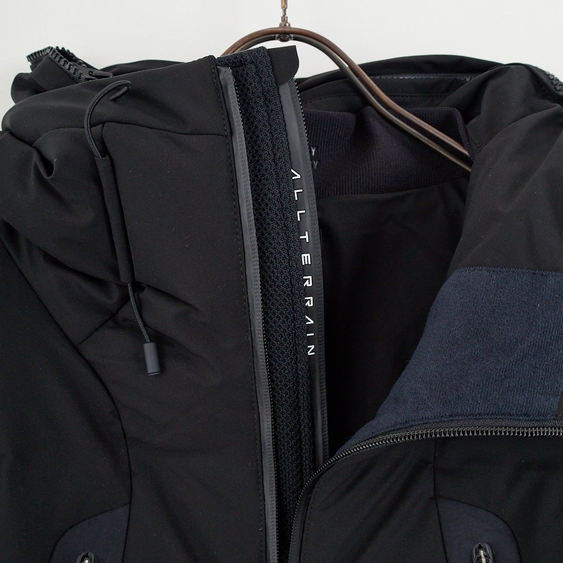 DESCENTE ALLTERRAIN [デサントオルテライン] 水沢ダウン マウンテニア [DU5FDJM1L] BK00