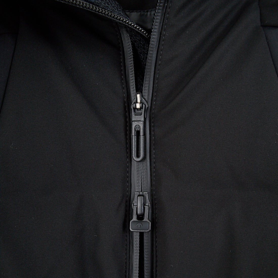 DESCENTE ALLTERRAIN [デサントオルテライン] 水沢ダウン マウンテニア [DU5FDJM1L] BK00