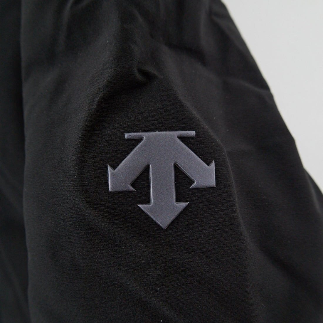 DESCENTE ALLTERRAIN [デサントオルテライン] 水沢ダウン マウンテニア [DU5FDJM1M] BK00