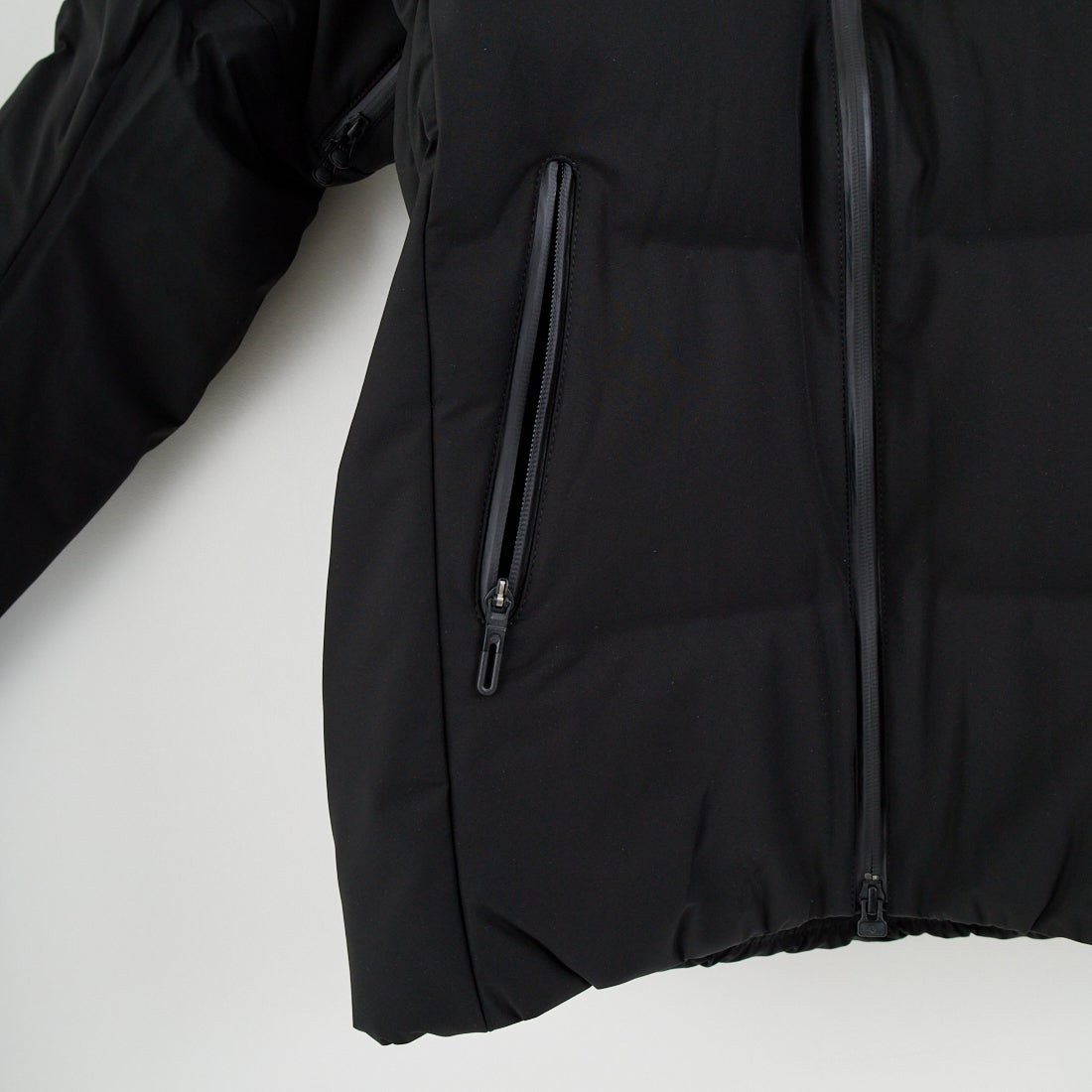 DESCENTE ALLTERRAIN [デサントオルテライン] 水沢ダウン アンカー [DU5FDJM3M] BK00