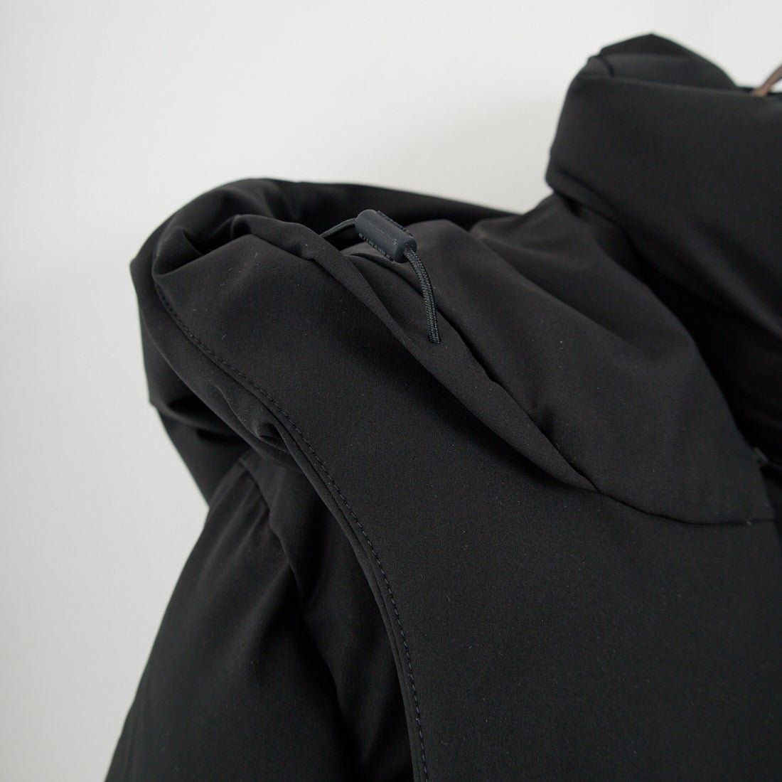 DESCENTE ALLTERRAIN [デサントオルテライン] 水沢ダウン アンカー [DU5FDJM3M] BK00