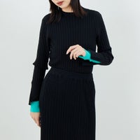 09A ﾌﾞﾗｯｸ&&モデル身長：162cm 着用サイズ：F&&