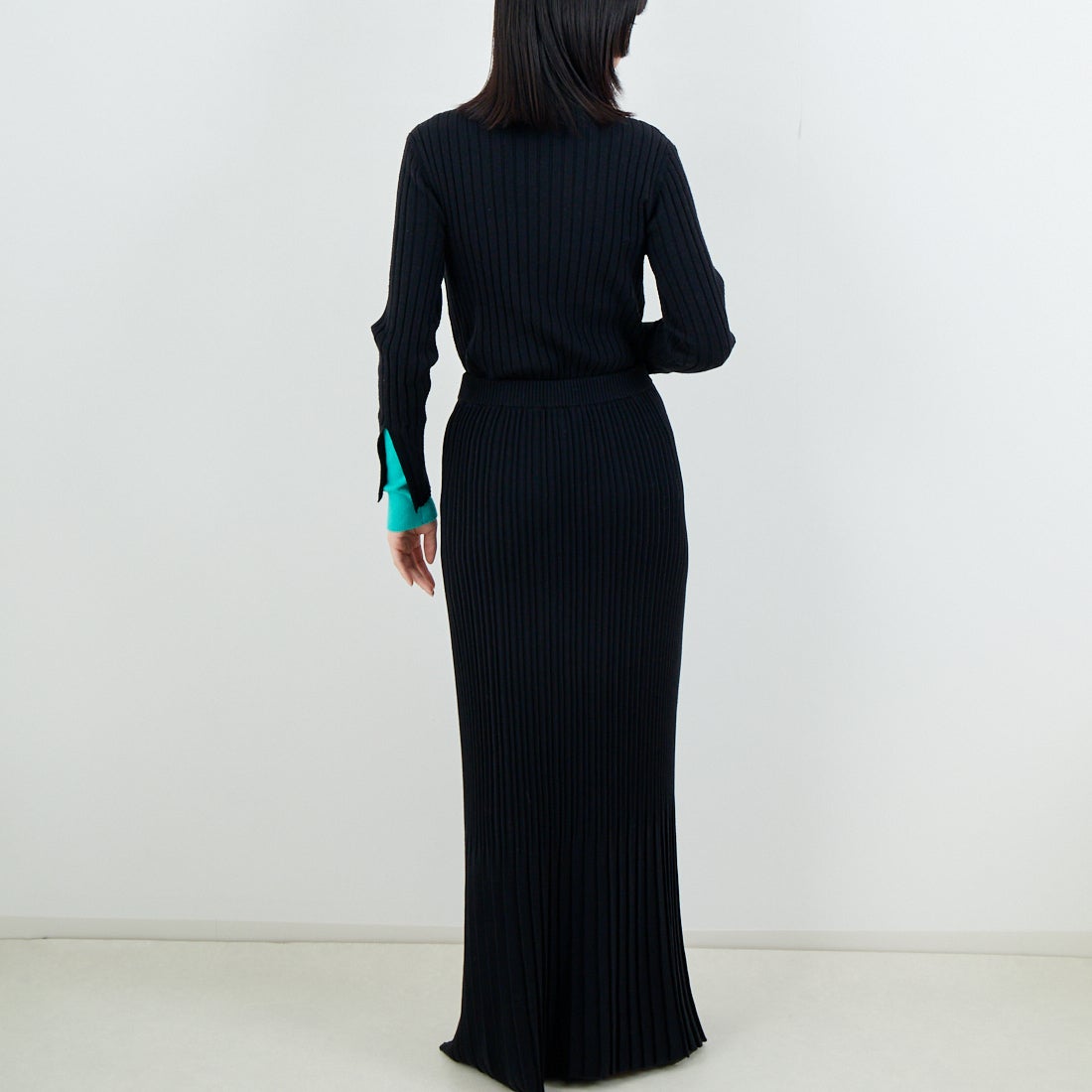 Jf Ready Made [ジェイエフレディメイド] 配色リブニット [929-14110] 09A ﾌﾞﾗｯｸ &&モデル身長：162cm 着用サイズ：F&&