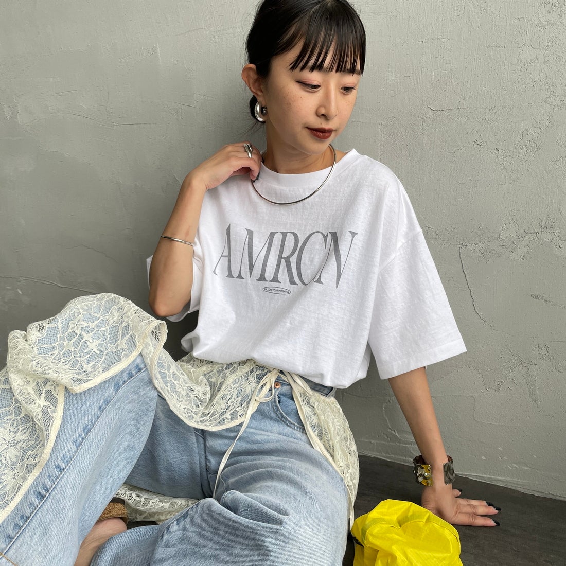 Americana × JEANS FACTORY [アメリカーナ × ジーンズファクトリー] 別注 AMRCN ロゴプリントTシャツ [BRF-808A-1-JF] ﾎﾜｲﾄ Americana × JEANS FACTORY [アメリカーナ × ジーンズファクトリー] 別注 AMRCN ロゴプリントTシャツ [BRF-808A-1-JF] ｽﾐｸﾛ &&モデル身長：150cm 着用サイズ：ONE SIZE&&