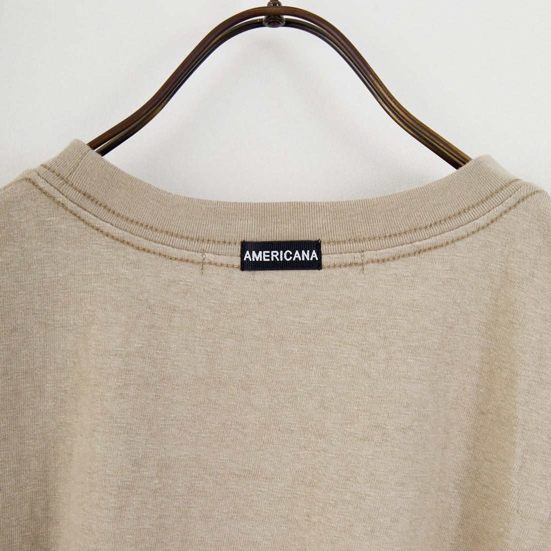 Americana × JEANS FACTORY [アメリカーナ × ジーンズファクトリー] 別注 AMRCN ロゴプリントTシャツ [BRF-808A-1-JF] ﾍﾞｰｼﾞｭ