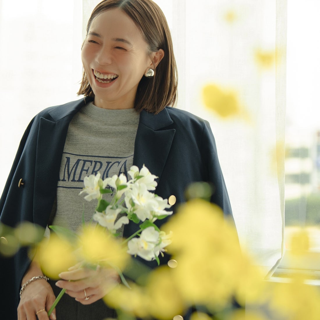 Americana × JEANS FACTORY [アメリカーナ × ジーンズファクトリー] 別注 ロゴプリント カットオフスウェット [ASO-850-2-JF] ﾓｸｸﾞﾚｰ &&モデル身長：153cm 着用サイズ：ONE SIZE&&