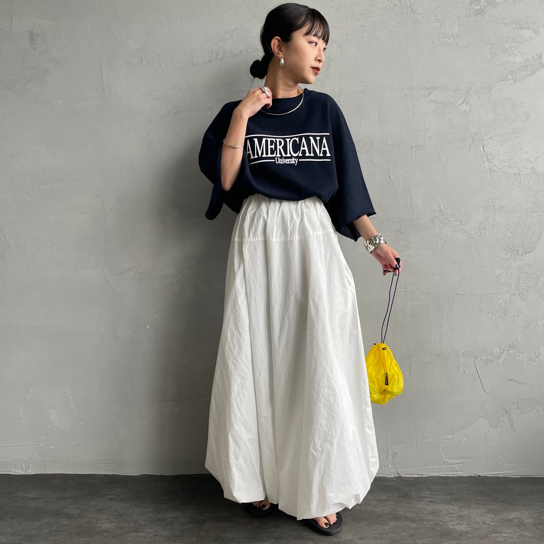 Americana × JEANS FACTORY [アメリカーナ × ジーンズファクトリー] 別注 ロゴプリント カットオフスウェット [ASO-850-2-JF] ﾈｲﾋﾞｰ &&モデル身長：150cm 着用サイズ：ONE SIZE&&