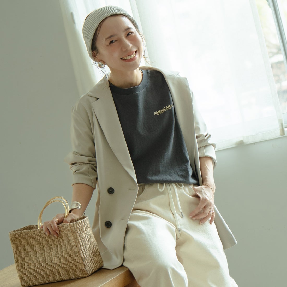 Americana × JEANS FACTORY [アメリカーナ × ジーンズファクトリー] 別注 AMRCN バックプリントTシャツ [BRF-808A-2-JF] ｽﾐｸﾛ &&モデル身長：153cm 着用サイズ：ONE SIZE&&