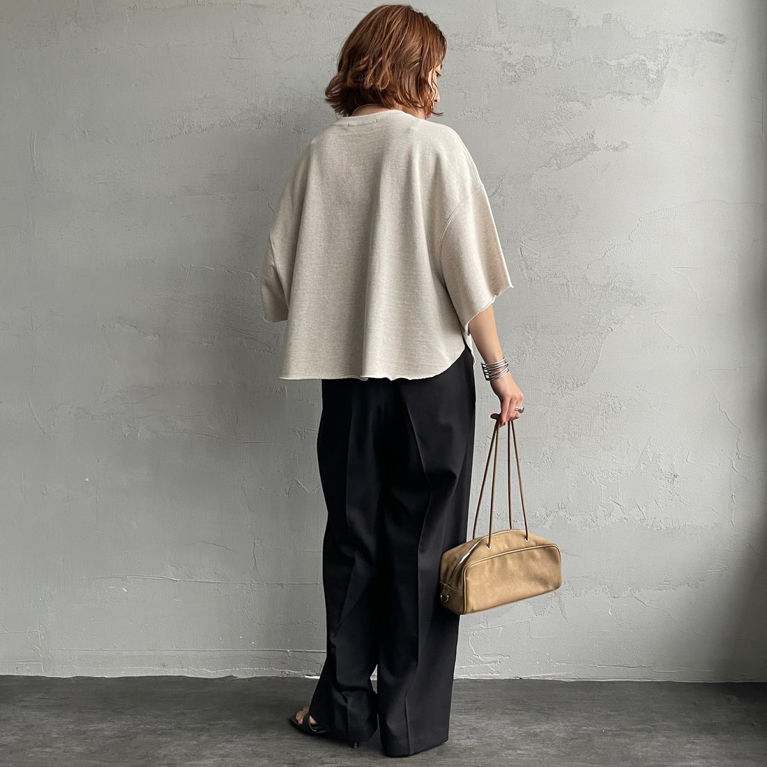 Americana × JEANS FACTORY [アメリカーナ × ジーンズファクトリー] 別注 カレッジプリント カットオフスウェット [ASO-850-1-JF] ﾋﾟﾝｸ &&モデル身長：150cm 着用サイズ：ONE SIZE&&