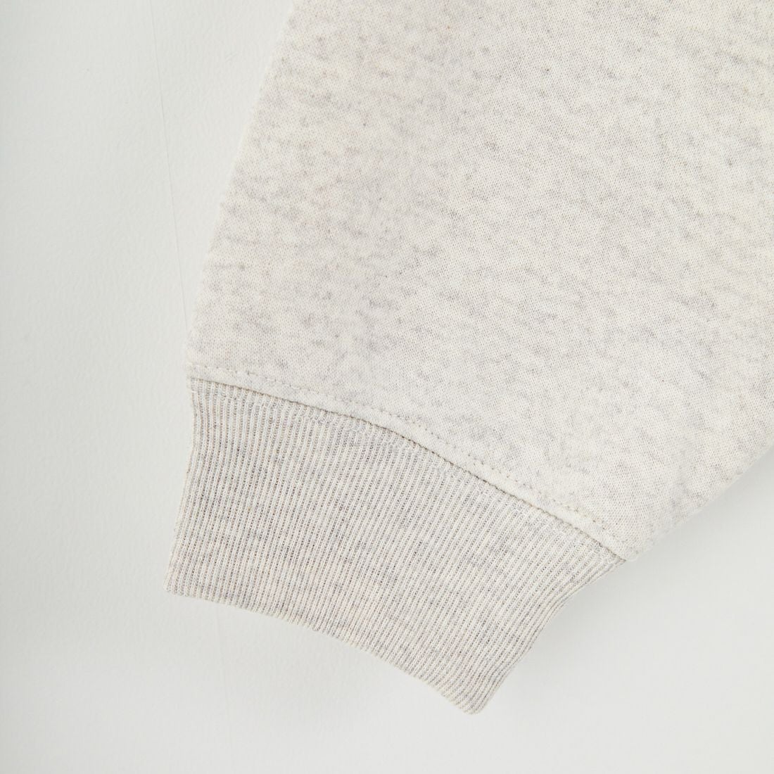 PEANUTS × JEANS FACTORY [ピーナッツ × ジーンズファクトリー] PEANUTS チャーリー・ブラウンスウェット [JFC-254-098] ASH GRY