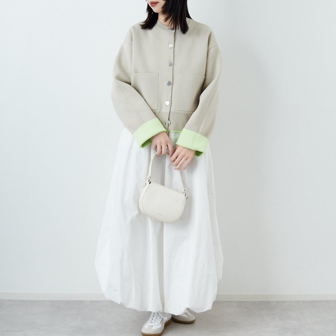 Maison de L'allure [メゾン ドゥ ラリュール] バイカラースポンディッシュニットカーディガン [M25141010] 22 GRG/MNT &&モデル身長：162cm 着用サイズ：F&&