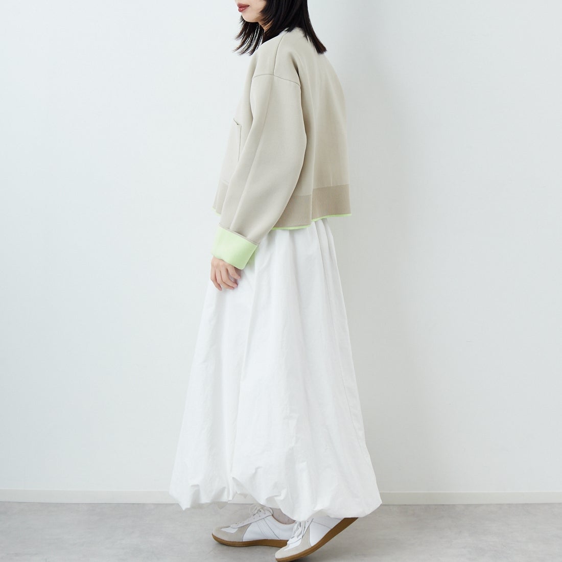 Maison de L'allure [メゾン ドゥ ラリュール] バイカラースポンディッシュニットカーディガン [M25141010] 22 GRG/MNT &&モデル身長：162cm 着用サイズ：F&&
