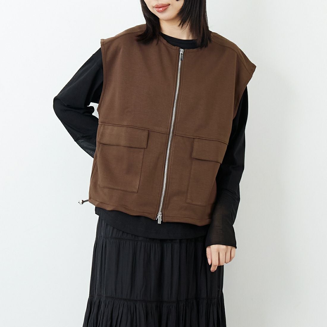 28 BROWN&&モデル身長：162cm 着用サイズ：F&&