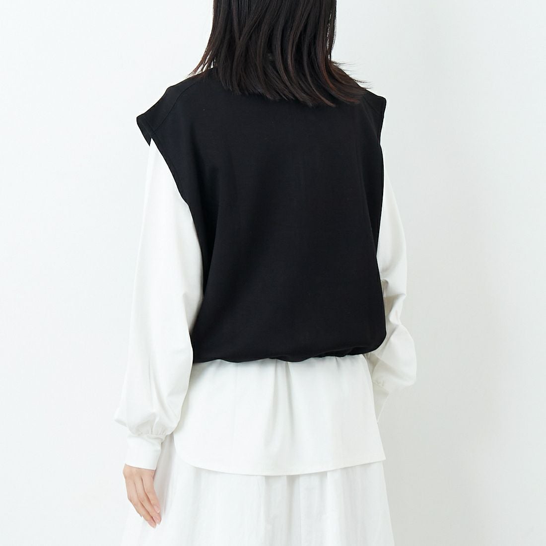 Maison de L'allure [メゾン ドゥ ラリュール] ダブルジップダンボールベスト [M25142004] 09 BLACK &&モデル身長：162cm 着用サイズ：F&&