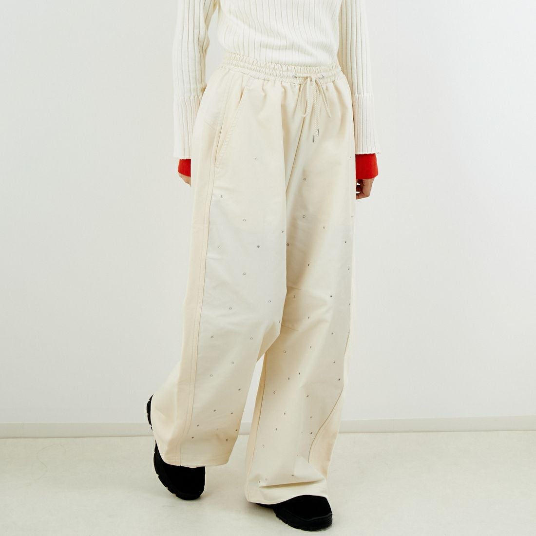 O.WHT&&モデル身長：162cm 着用サイズ：36&&