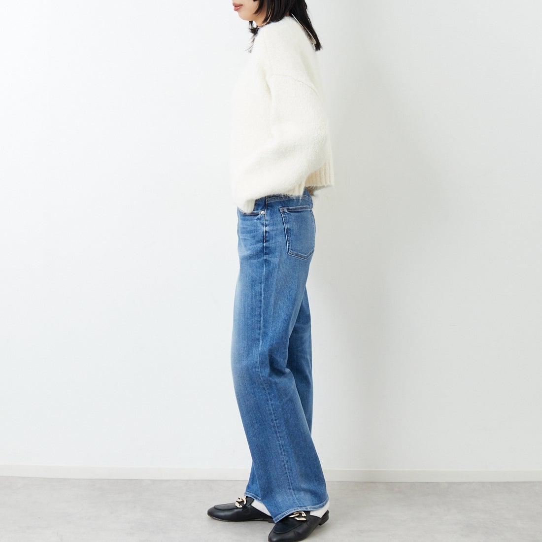 RED CARD TOKYO [レッドカード トーキョー] 35th Anniversary ストレートデニムパンツ [26W13201AVM] A-VINT MID &&モデル身長：162cm 着用サイズ：24&&