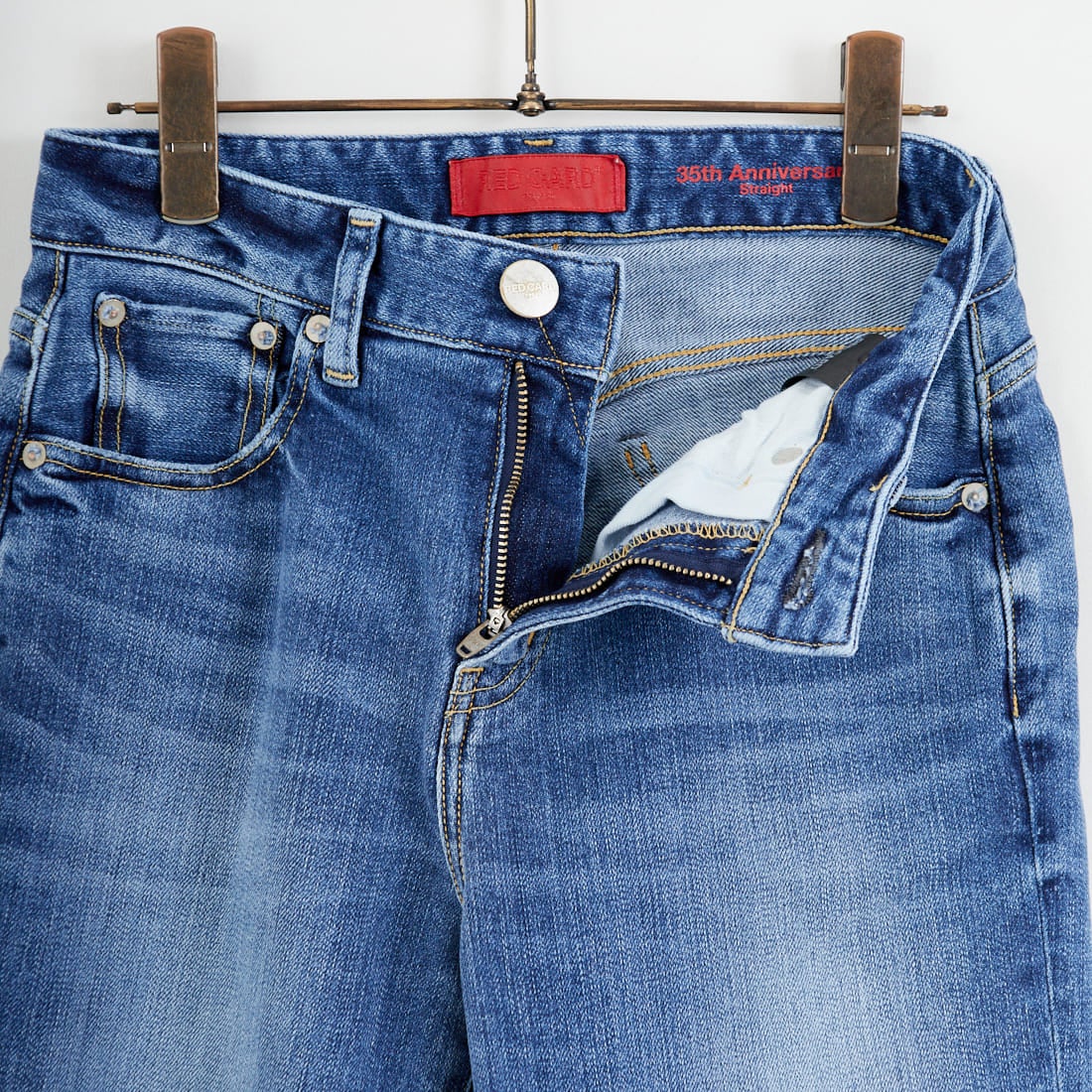 RED CARD TOKYO [レッドカード トーキョー] 35th Anniversary ストレートデニムパンツ [26W13201AVM] A-VINT MID