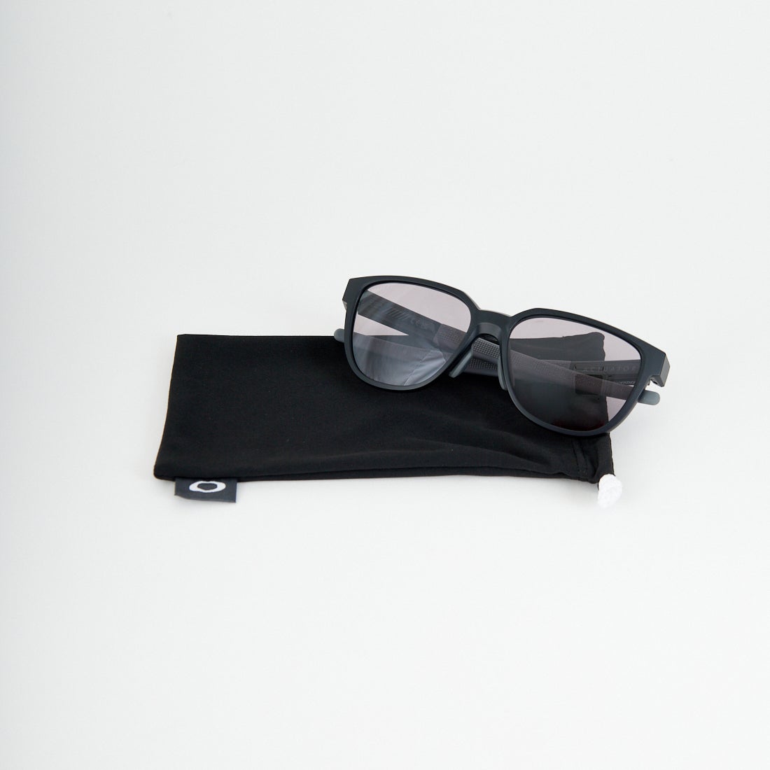 OAKLEY [オークリー] Actuator/アクチュエーター サングラス [92501157] ﾏｯﾄﾌﾞﾗｯｸ